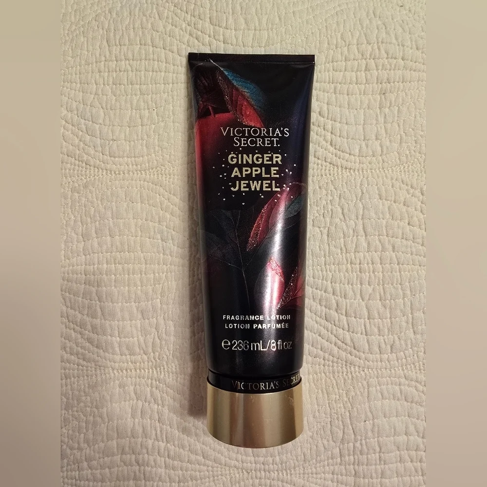 Victorias Secret new without